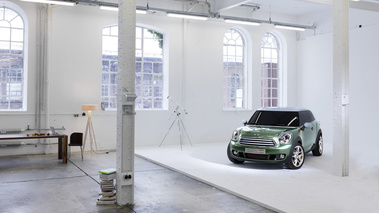 Mini Paceman Concept - vert - 3/4 avant gauche, décor