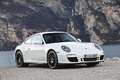 Porsche 911 Carrera GTS - blanc - 3/4 avant droit
