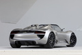 Porsche 918 Spyder gris 3/4 arrière droit 2