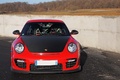 Porsche 997 GT2 RS rouge face avant