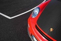 Porsche 997 GT2 RS rouge logo capot