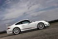 Porsche 997 GT3 RS 4.0 blanc profil penché debout