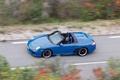 Porsche 997 Speedster bleu 3/4 avant gauche filé vue de haut