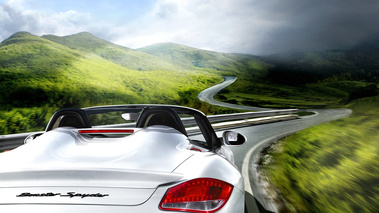 Porsche Boxster Spyder blanc face arrière travelling coupé