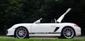Porsche Boxster Spyder blanc profil capot moteur ouvert 2