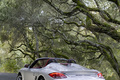 Porsche Boxster Spyder gris 3/4 arrière gauche debout 2