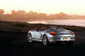 Porsche Boxster Spyder gris 3/4 arrière gauche