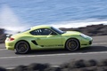 Porsche Cayman R vert filé penché