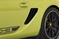 Porsche Cayman R vert prise d'air aile arrière