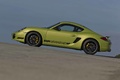 Porsche Cayman R vert profil penché