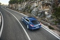 Porsche Panamera S Hybrid - Bleue - 3/4 arrière gauche