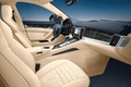 Porsche Panamera Turbo bleu intérieur 3
