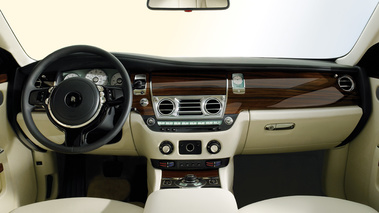 Rolls Royce 200 EX interieur av