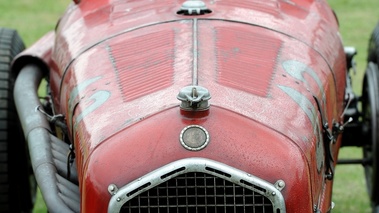 Alfa Romeo 6C, rouge, blazon, face