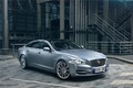 Jaguar XJ 2012 gris 3/4 avant droit