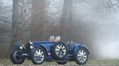 Coupes de Printemps 2015 - Bugatti Type 35 bleu 3/4 avant gauche