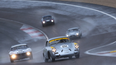 Grand Prix de l'Age d'Or 2016 - Porsche 356 gris 3/4 avant droit