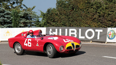 Grand Prix de Montreux 2012 - Alfa Romeo rouge 3/4 avant droit 3