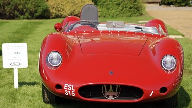 Maserati 250S rouge face avant