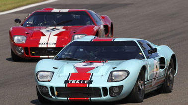 Ford GT40, action 3-4 avg