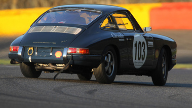 Porsche 911, gris, action 3-4 ard
