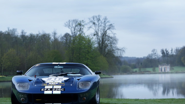 Tour Auto 2013 - Ford GT40 bleu face avant
