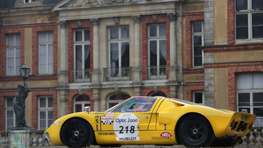 Tour Auto 2013 - Ford GT40 jaune 3/4 arrière gauche