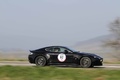 Aston Martin V12 Vantage noir filé
