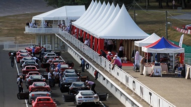Rendez-Vous Ferrari 2012 - barnums