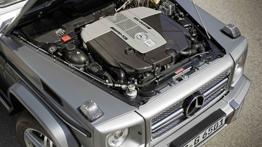 Mercedes G65 AMG gris mate moteur