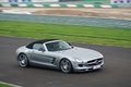 Mercedes SLS AMG Roadster anthracite satiné/mate 3/4 avant droit filé vue de haut