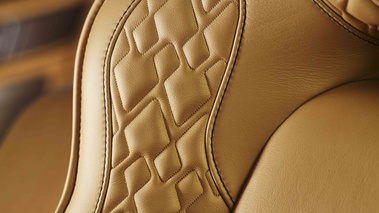 Aston Martin Lagonda beige motif siège