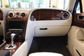 Bentley Continental Flying Spur Linley noir tableau de bord