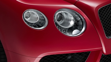 Bentley Continental GTC V8 S rouge phare avant