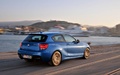 BMW M135i - bleue - 3/4 arrière droit