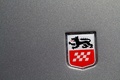 GTA Spano gris logo capot