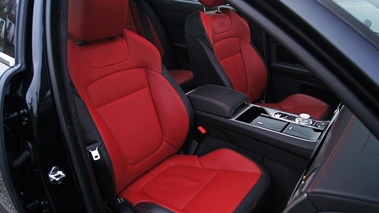 Jaguar XFR MkII noir sièges
