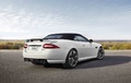 Jaguar XKR-S Convertible blanc 3/4 arrière droit capoté