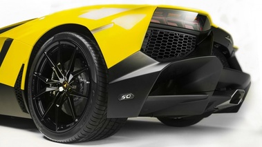 Lamborghini Aventador LP 720-4 50 Anniversario - jaune - détail, diffuseur arrière