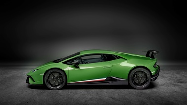 Lamborghini Huracan Performante vert profil