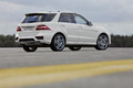 Mercedes ML63 AMG - Blanc - 3/4 arrière droit