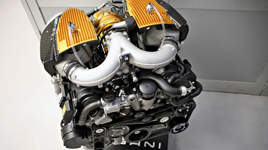 Usine Pagani - moteur Huayra