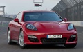 Porsche Panamera GTS - rouge - 3/4 avant droit