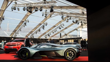 Festival Automobile International de Paris 2017 - Aston Martin AM-RB 001 Concept profil