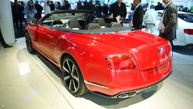 Bentley Continental GTC V8 S rouge 3/4 arrière gauche