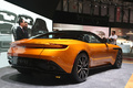 Salon de Genève 2016 - Aston Martin DB11 orange 3/4 arrière droit