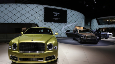 Salon de Genève 2016 - Bentley Mulsanne Speed vert face avant