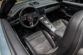 Mondial de l'Automobile de Paris 2016 - Porsche 991 Turbo S Cabriolet bleu intérieur
