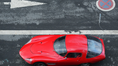 Rétromobile 2013 - Alfa Romeo TZ rouge profil vue de haut