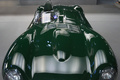 Rétromobile 2013 - Jaguar Type D vert face avant debout